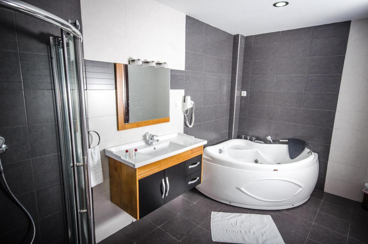 Hotel El Bey Константин Екстериор снимка